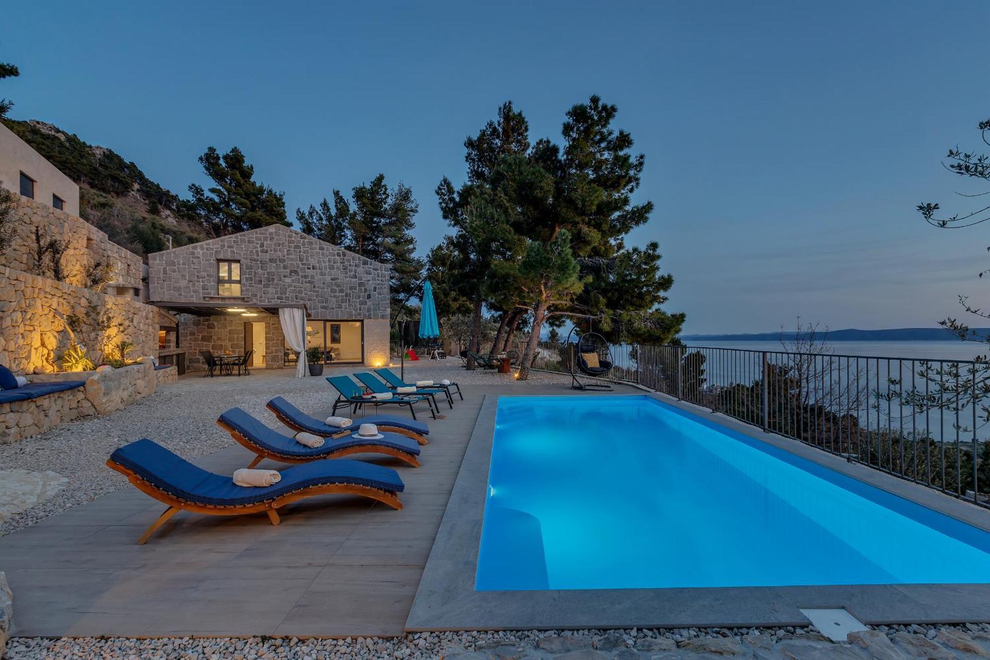 Villa Eaglestone - Isolated Location That Offers Peace And Tranquility Makarska Dış mekan fotoğraf